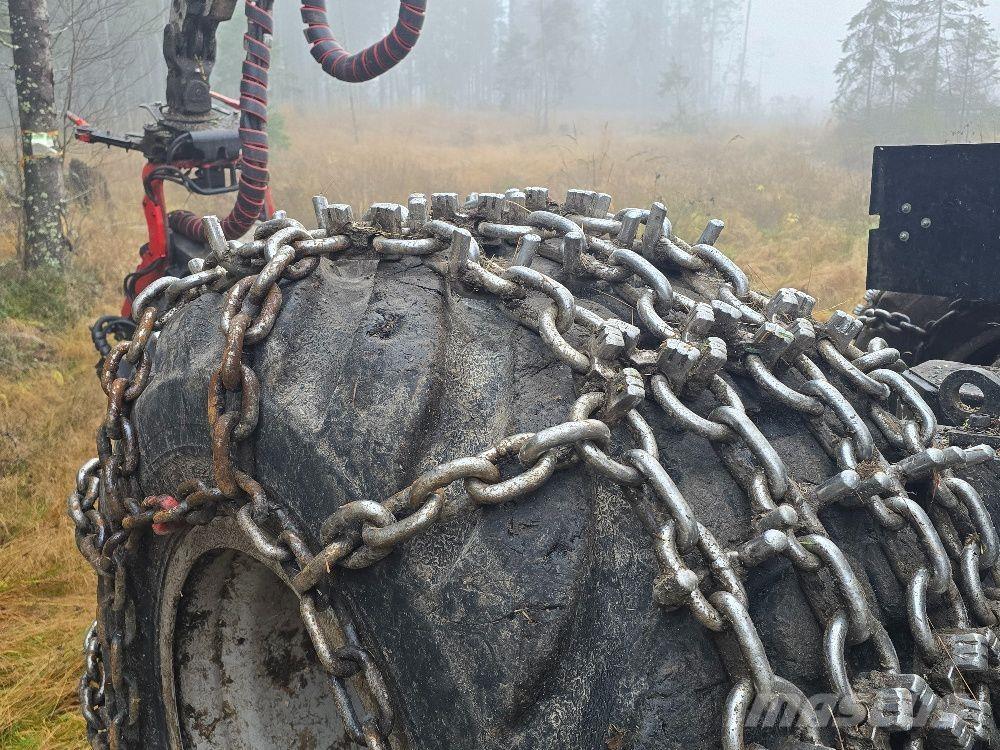 Komatsu 901 Abatteuse