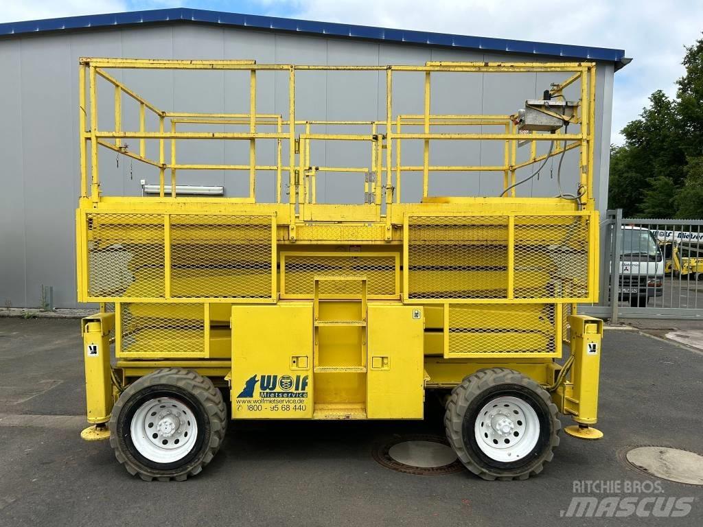 SkyJack SJ 8841 RT Nacelle ciseaux