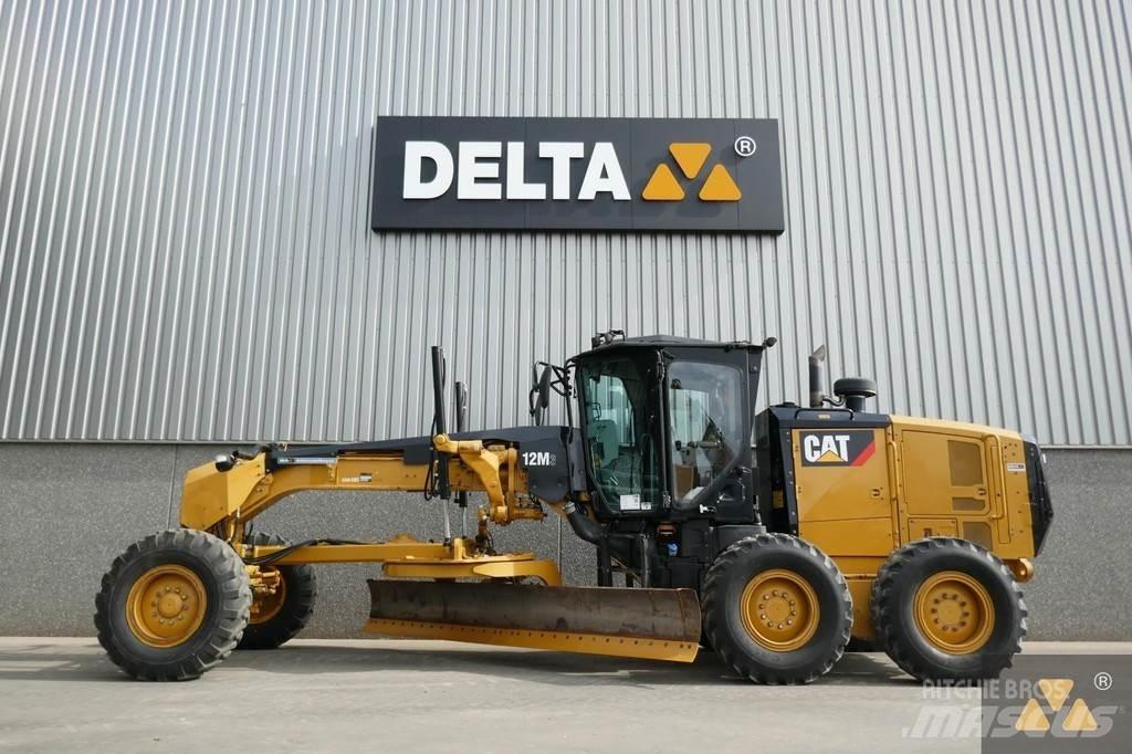 CAT 12M3 Niveleuse