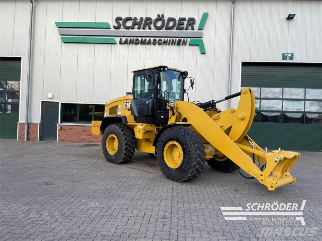 CAT 938 HL Chargeuse sur pneus