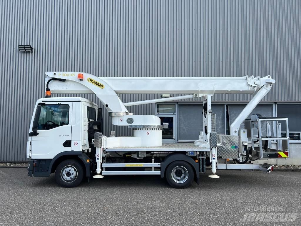 Palfinger P 300 KS Camion nacelle