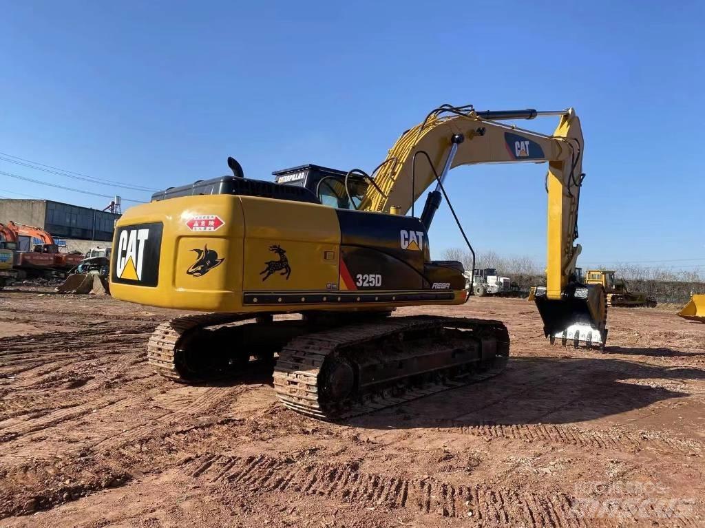 CAT 325 D L Pelle sur chenilles