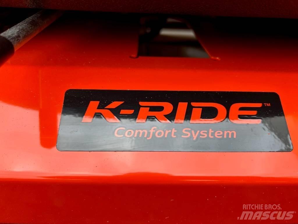 Kubota Z1421 Tondeuses à rayon de braquage zéro