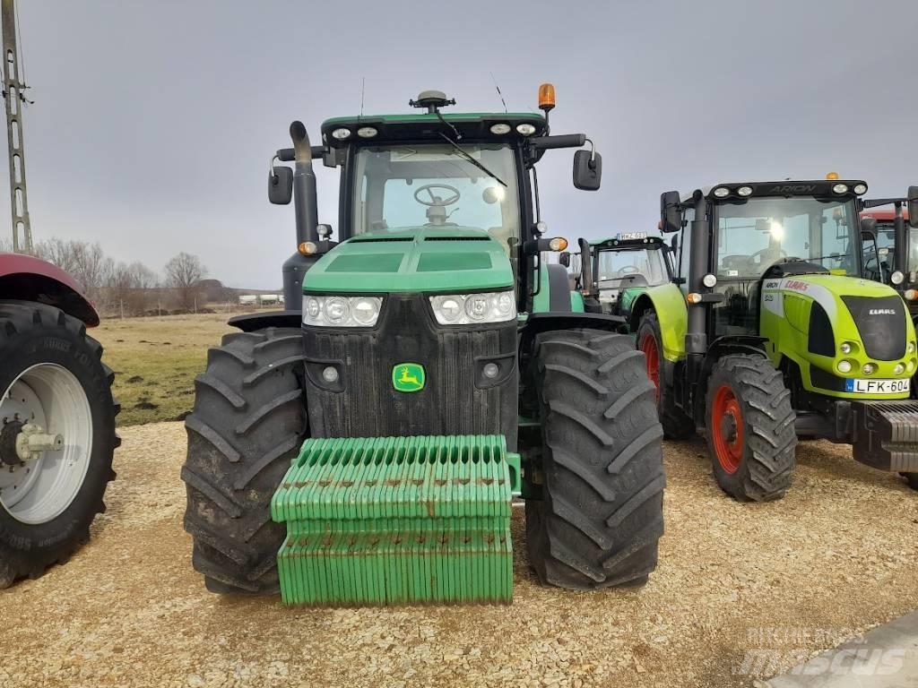 John Deere 8310 R Tracteur