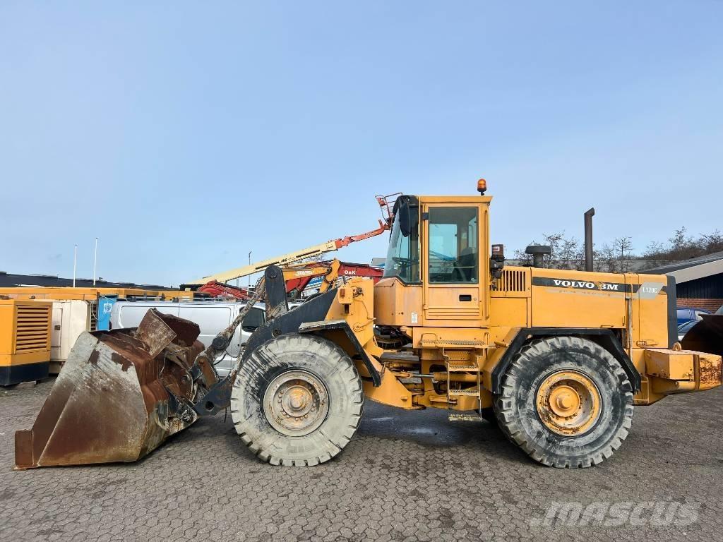 Volvo L 120 C Chargeuse sur pneus