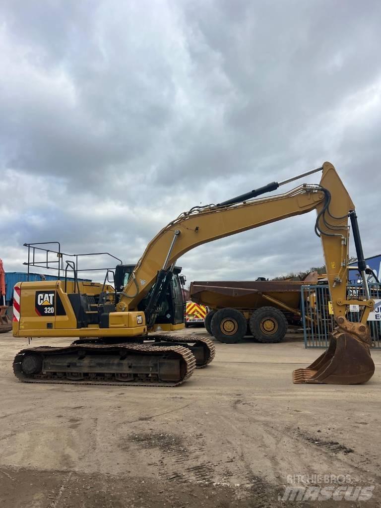CAT 320 Pelle sur chenilles