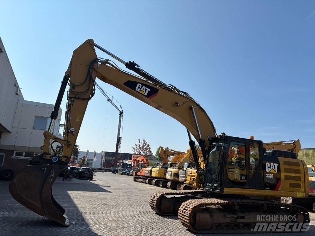 CAT 330 FL Pelle sur chenilles