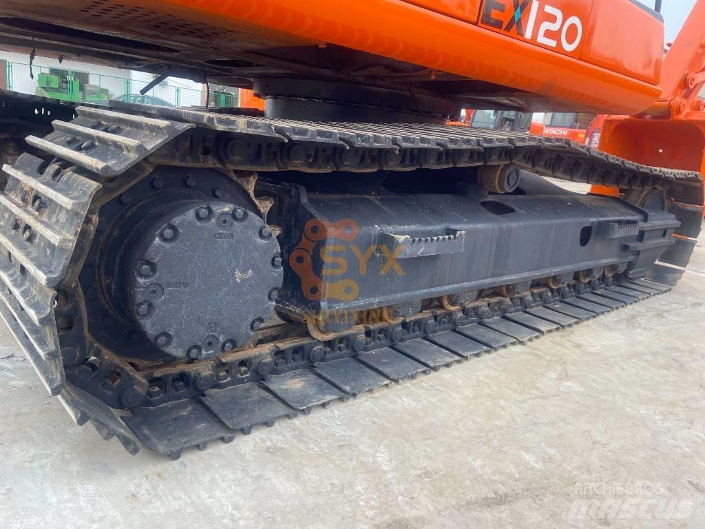 Hitachi EX 120 Pelle sur chenilles