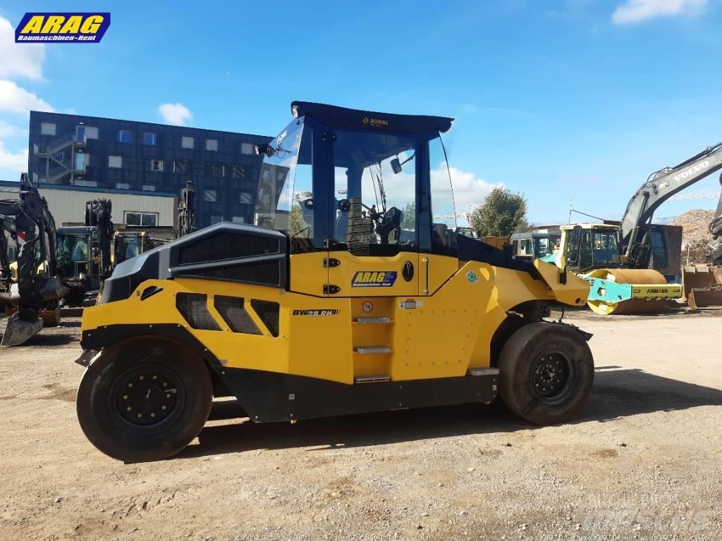 Bomag BW 28 RH Rouleaux à pneumatiques