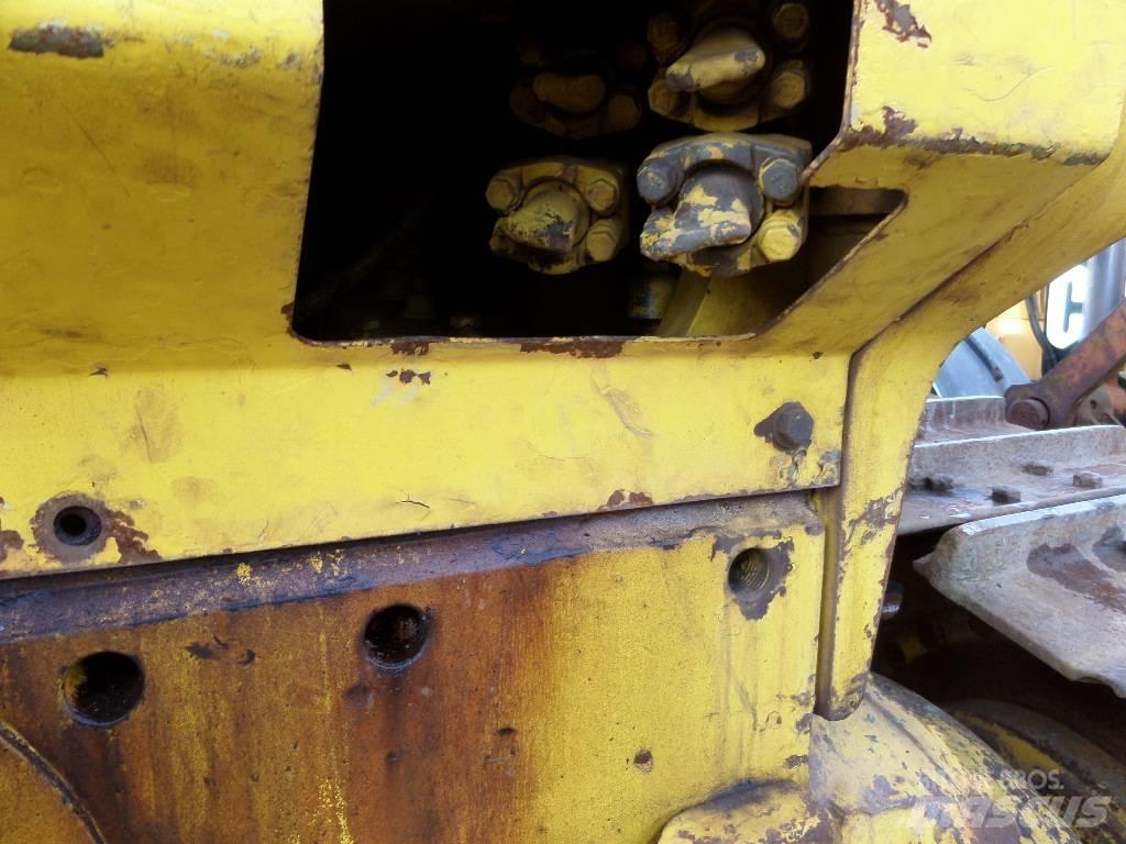 Komatsu D85P-21 Bouteurs sur chenilles