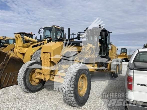 CAT 140 Niveleuse