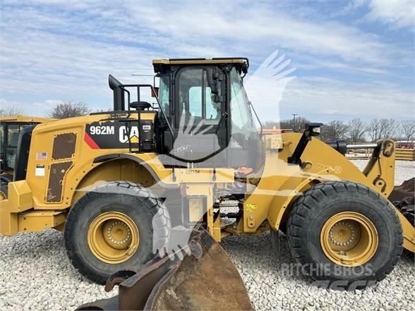 CAT 962M Chargeuse sur pneus