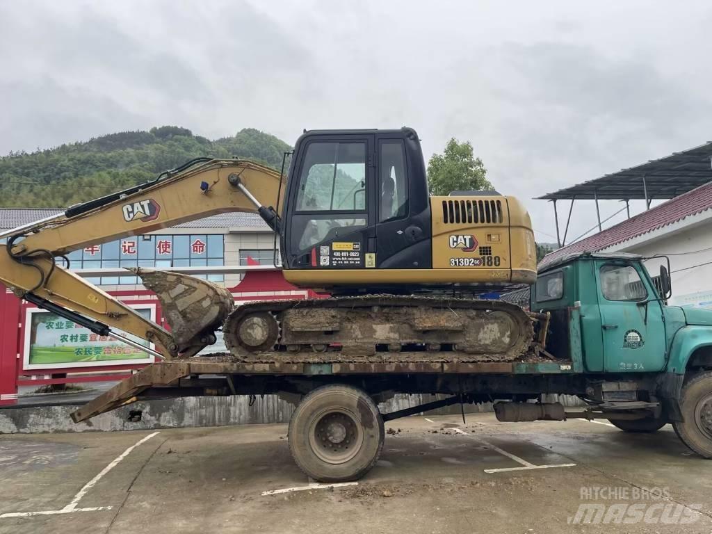 CAT 313 D2 GC Pelle sur chenilles