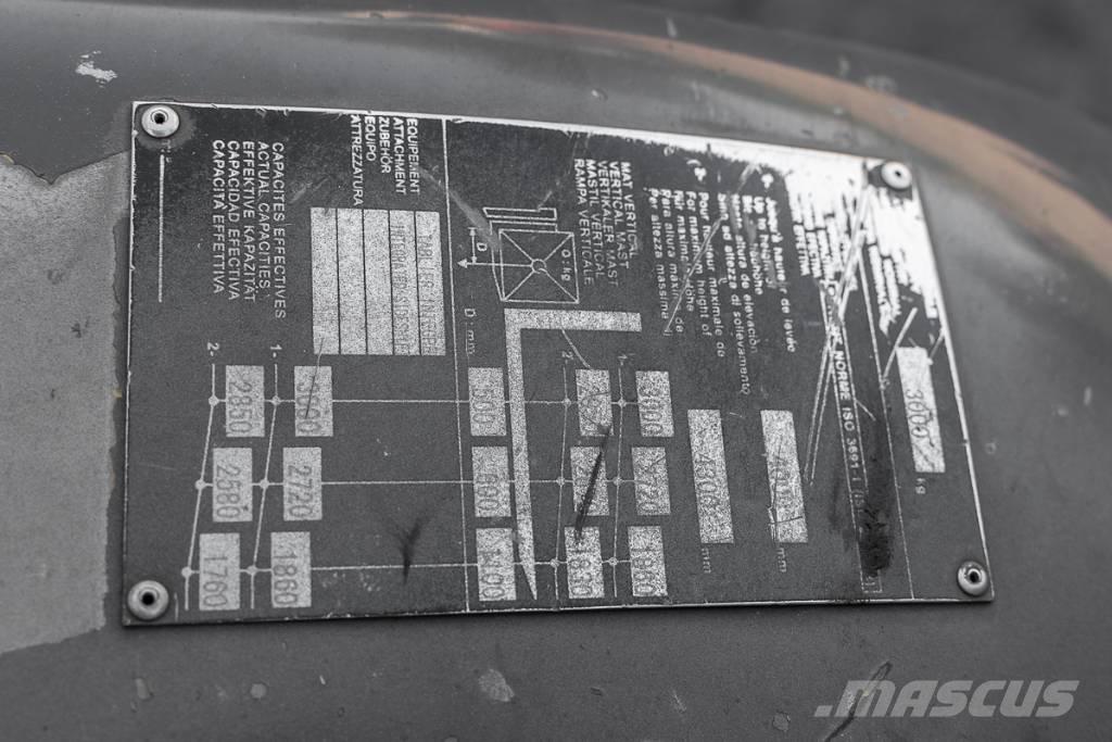 Manitou MI 30 D Chariots diesel