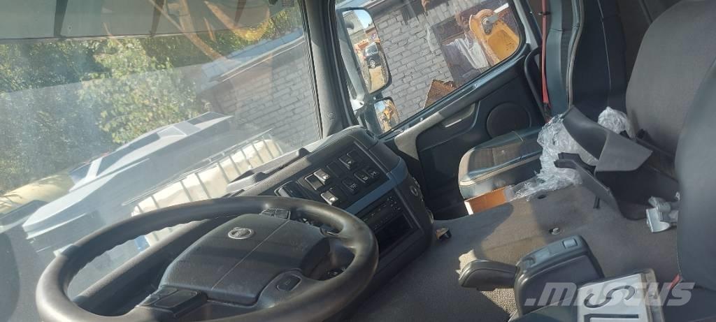 Volvo FM 330 Châssis cabine