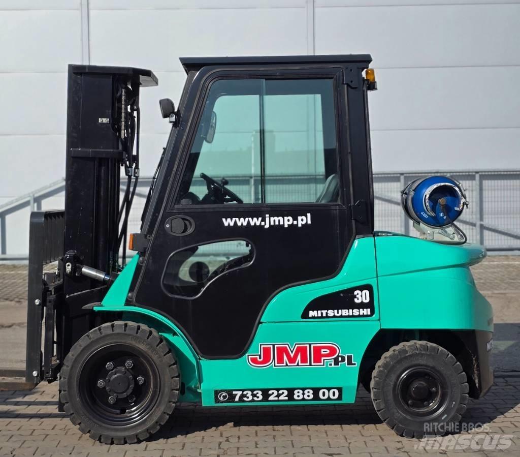 Mitsubishi FG 30 N Chariots GPL