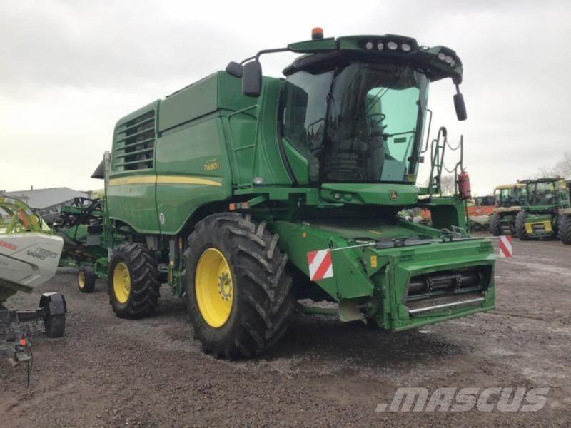 John Deere T 660 i Moissonneuse batteuse