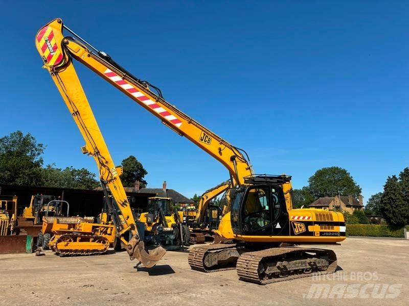 JCB JS 220 LR Pelle sur chenilles