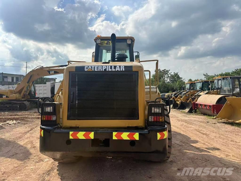CAT 966 H Chargeuse sur pneus