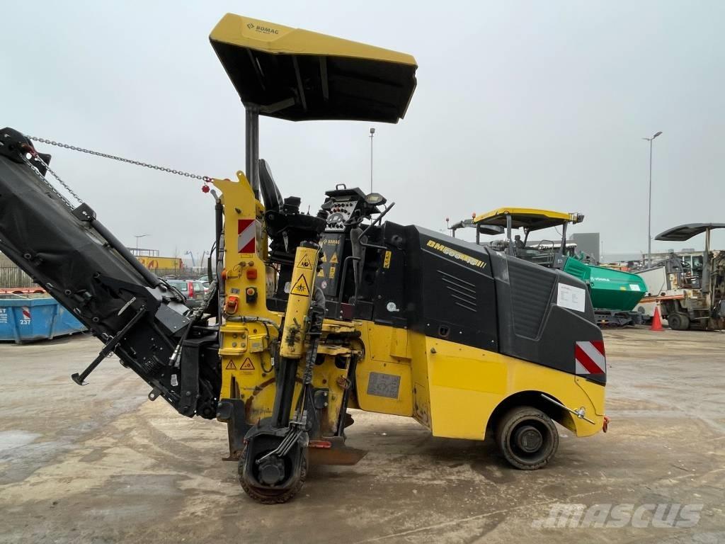 Bomag BM 500/15-2 Fraiseuse à froid