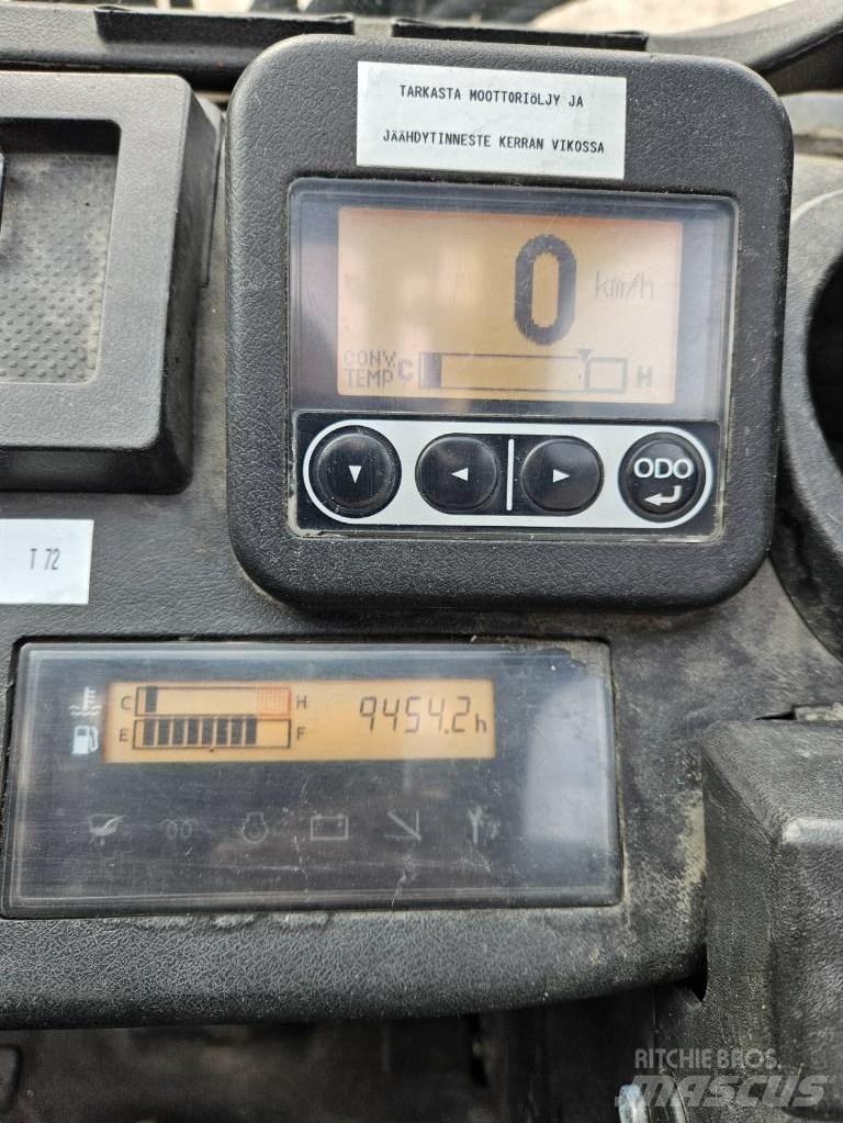 Toyota 02-8 FDF 25 Chariots diesel
