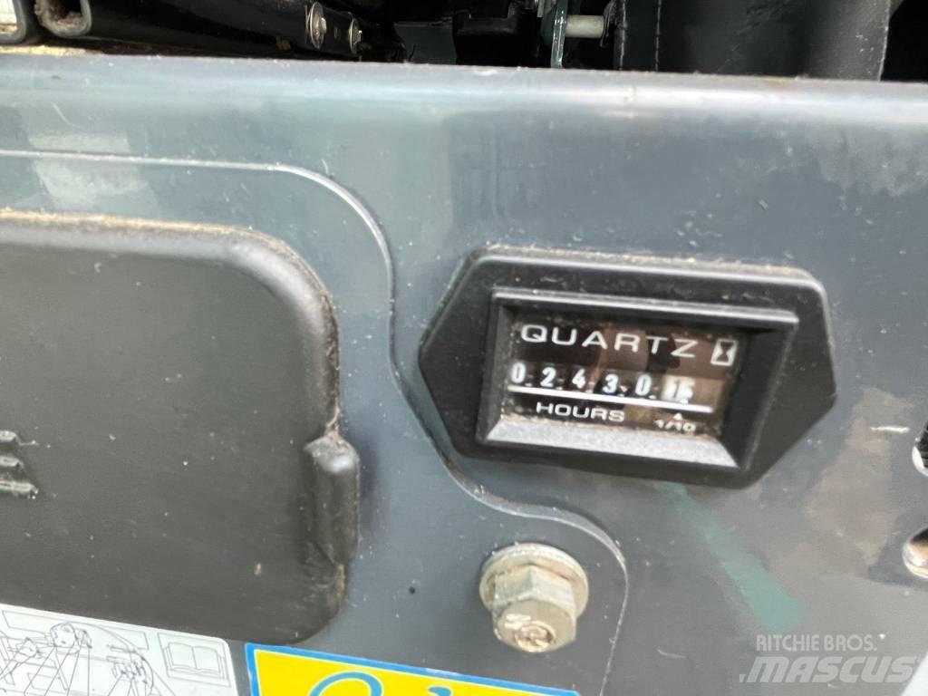 Kobelco SK30SR-6 Mini pelle < 7t