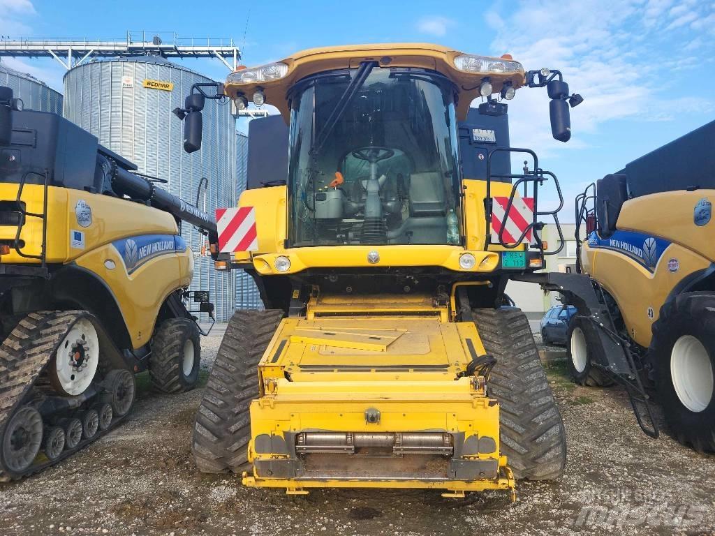 New Holland CR 9090 Moissonneuse batteuse