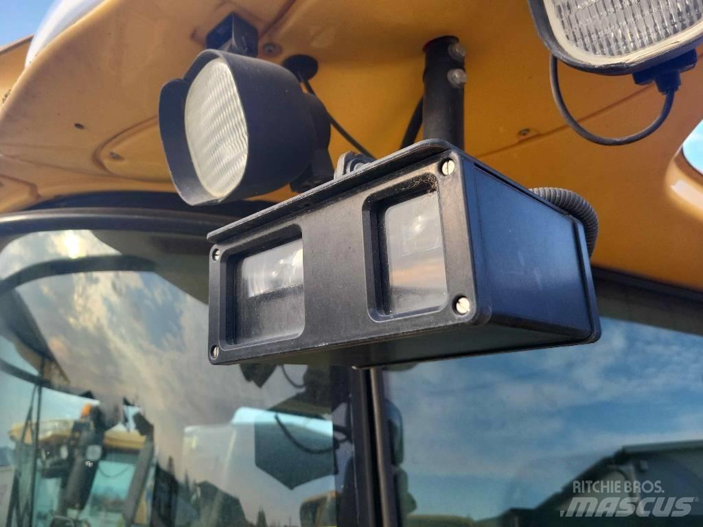 New Holland CR 9090 Moissonneuse batteuse