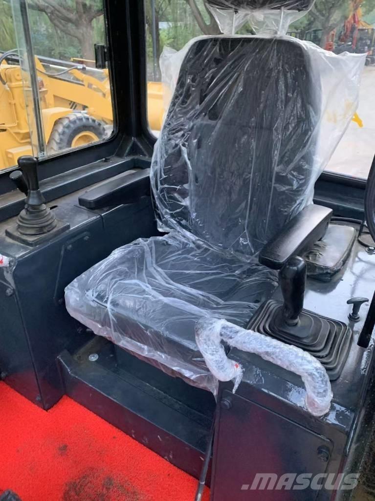CAT D 5 K Bouteurs sur chenilles