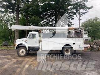 Altec AM855 Camion nacelle