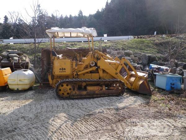 Komatsu D20S-3 Bouteurs sur chenilles