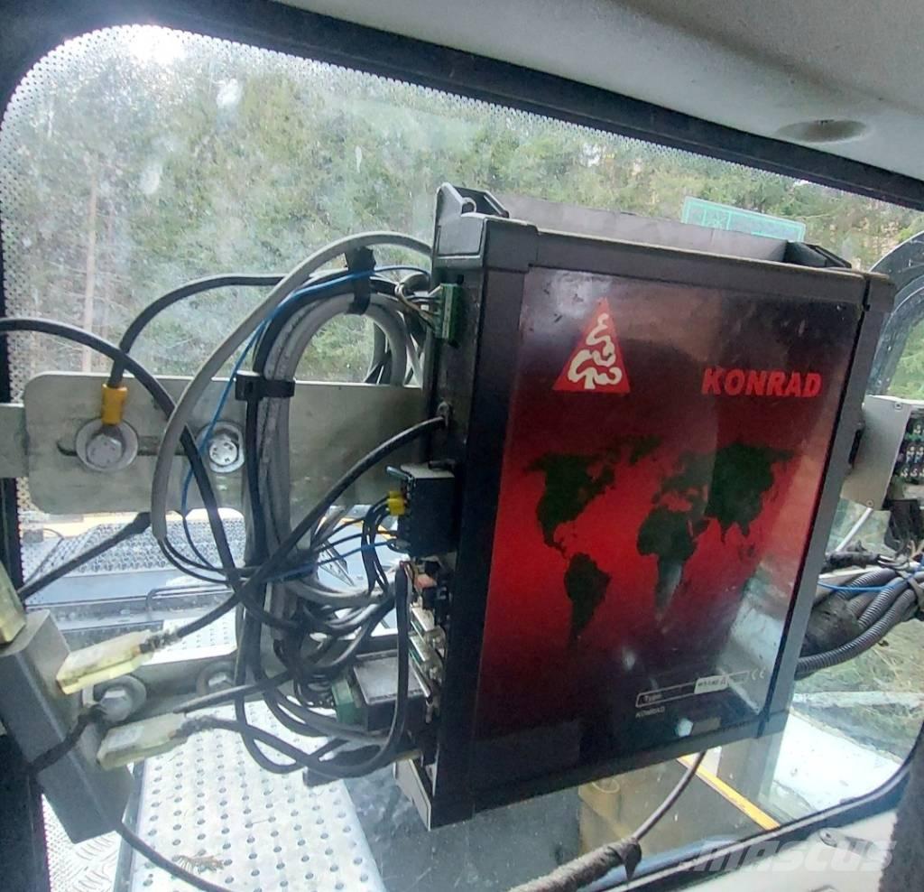 CAT M 322 D Pelle forestière