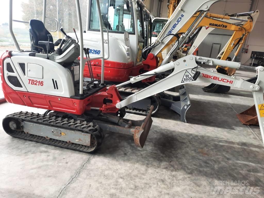 Takeuchi TB216 Mini pelle < 7t