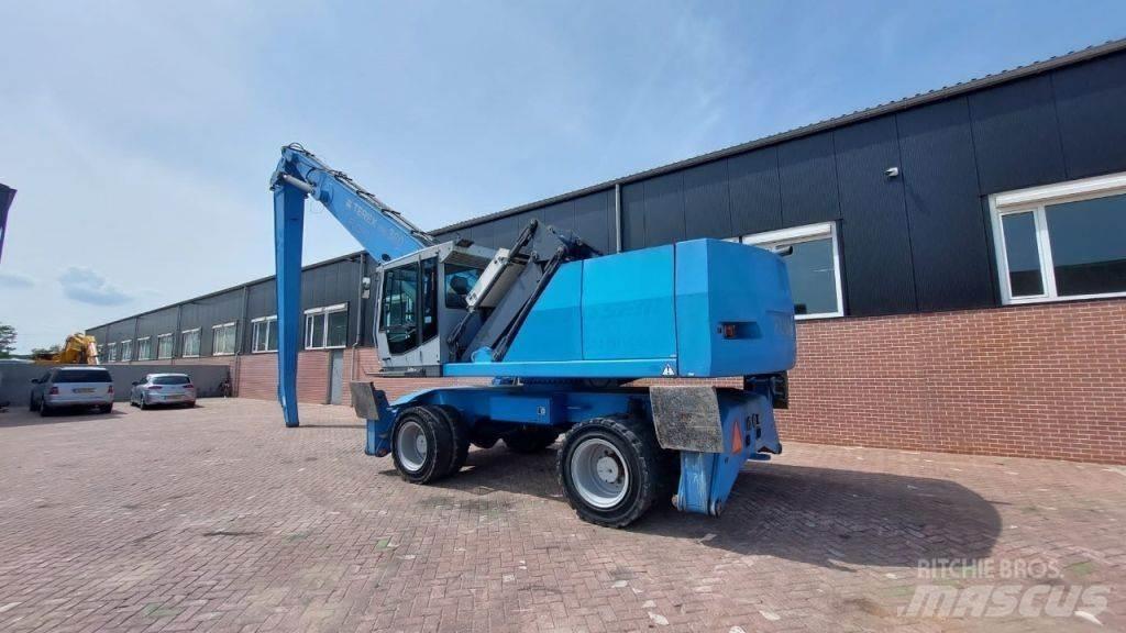 Fuchs MHL360 Pelle à déchets