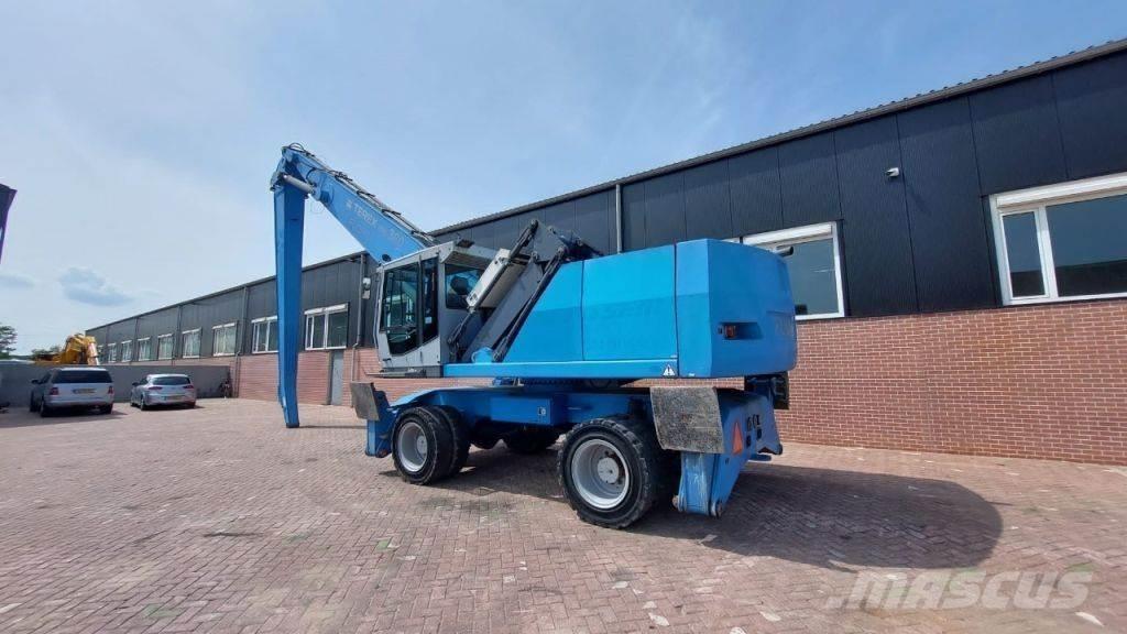 Fuchs MHL360 Pelle à déchets