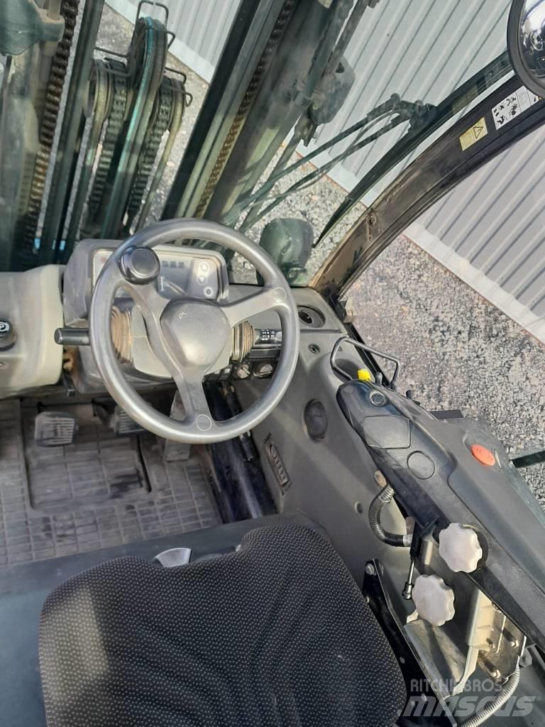 Mitsubishi FD 25 N Chariots diesel