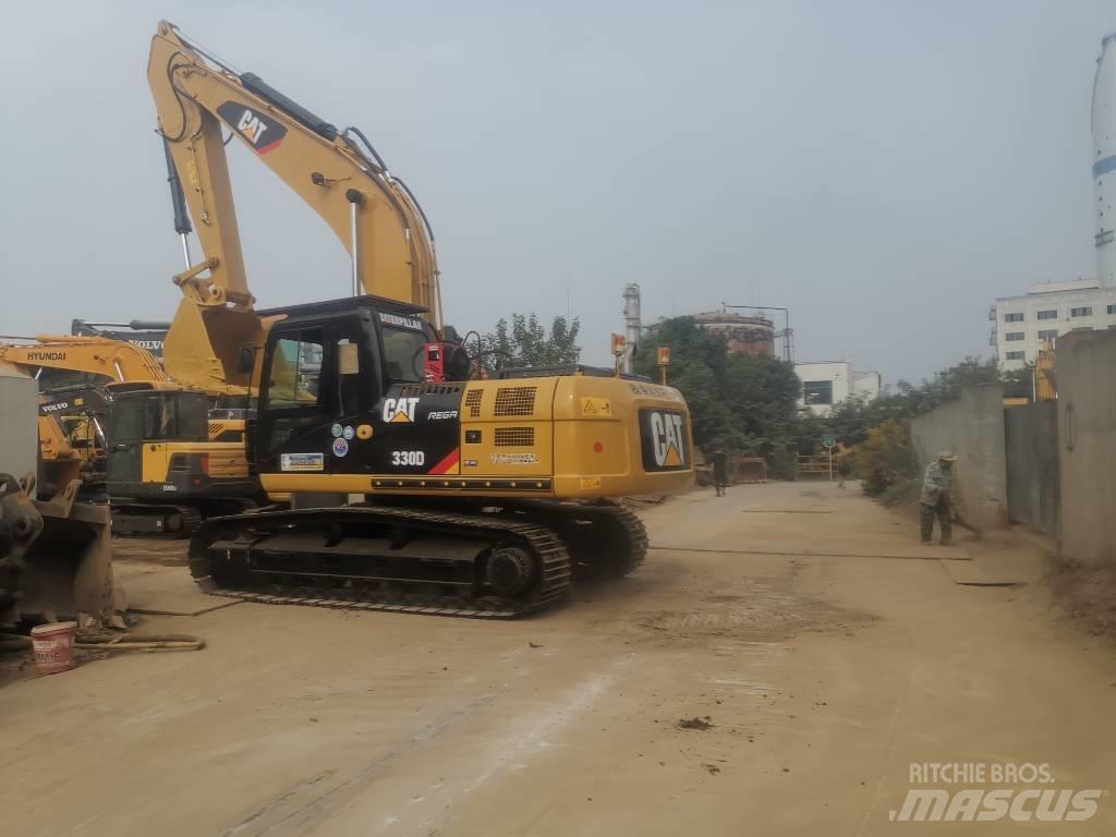 CAT 330 D Pelle sur chenilles