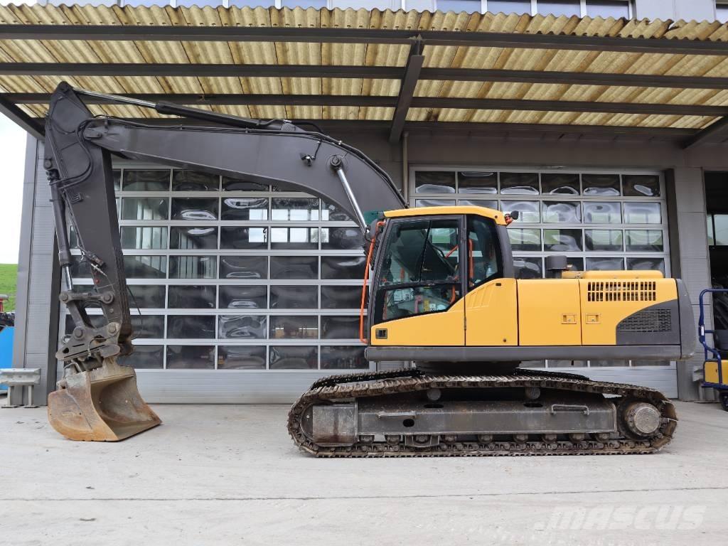 Volvo EC 240 C N L Pelle sur chenilles