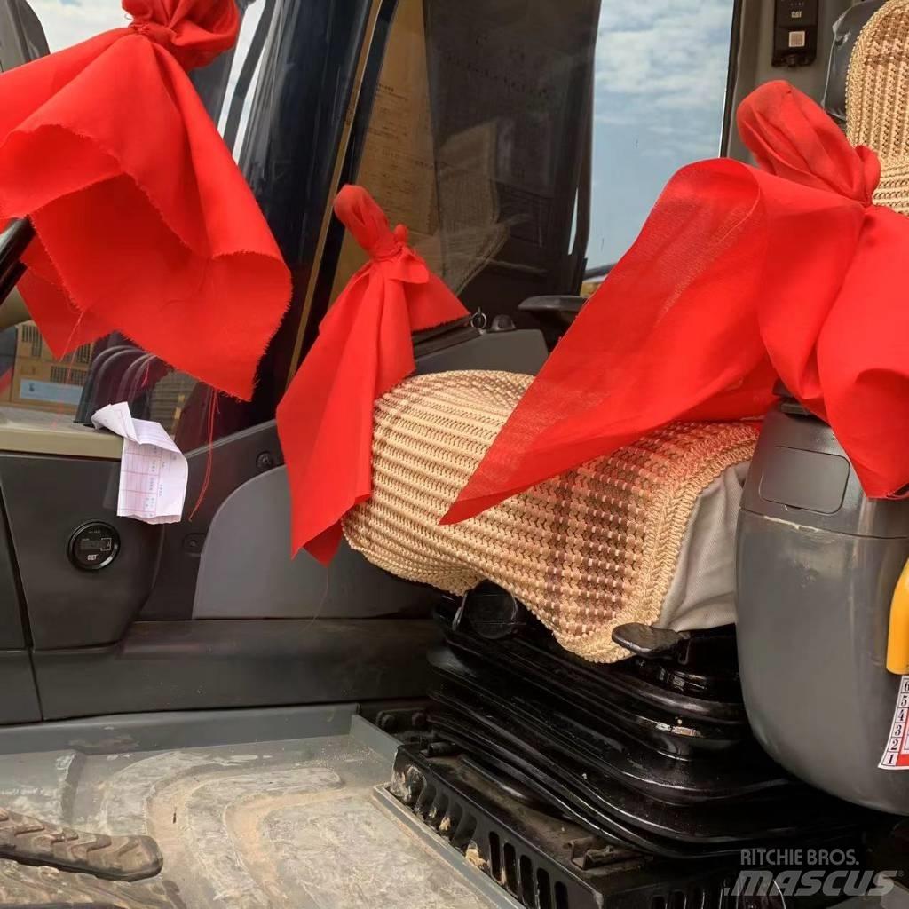 CAT 320 Pelle sur chenilles