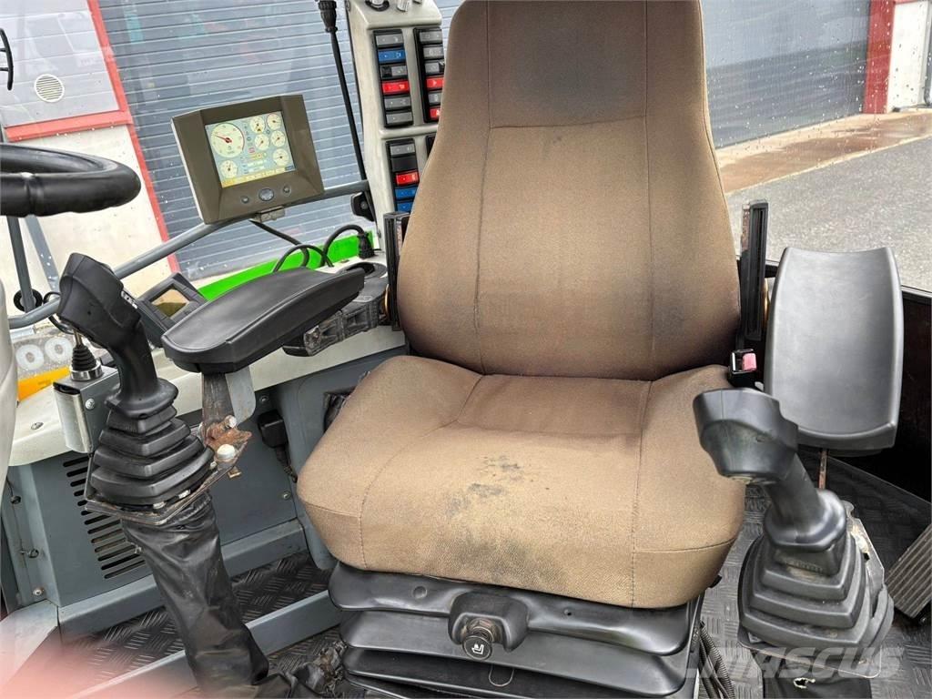 Lännen 8800E Tractopelle