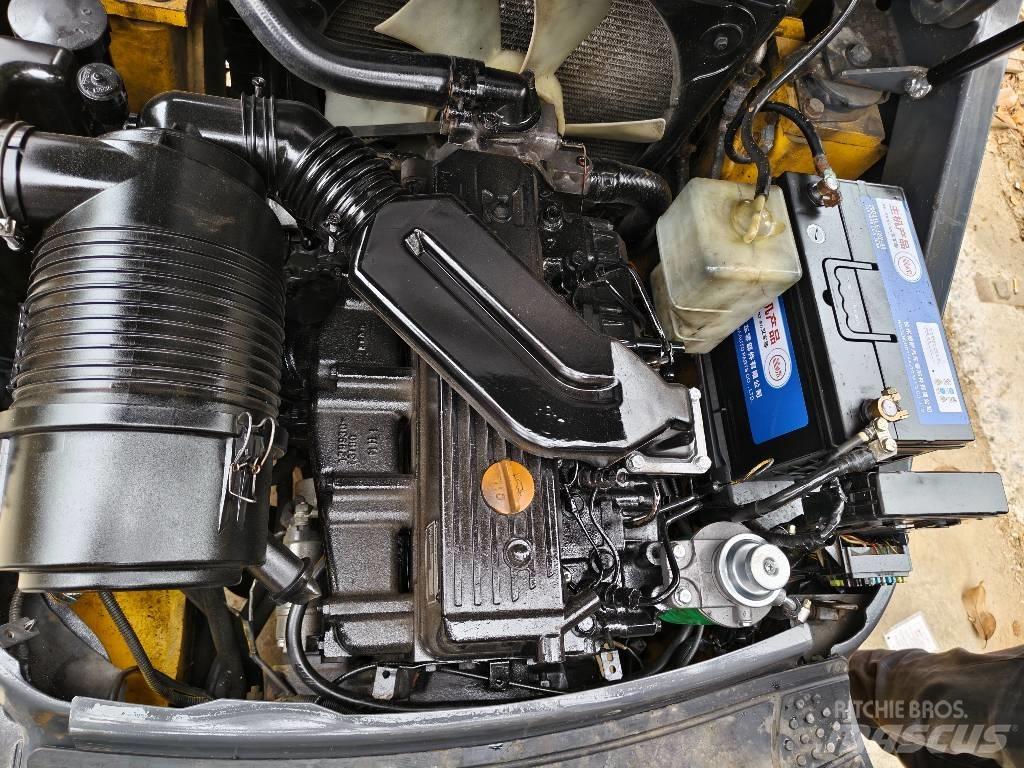 Komatsu FD30 Chariots diesel