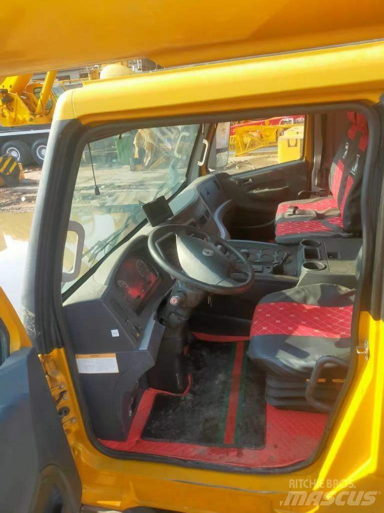 XCMG XCT 100 Grues tout terrain