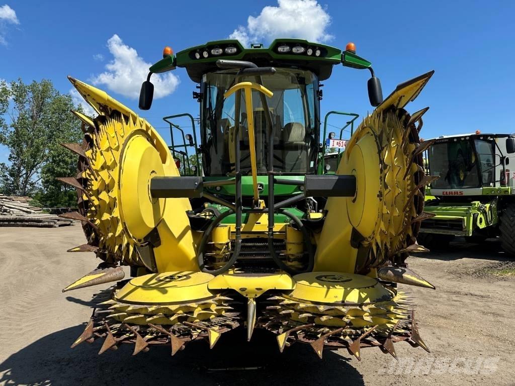 John Deere 8600 Ensileuse automotrice