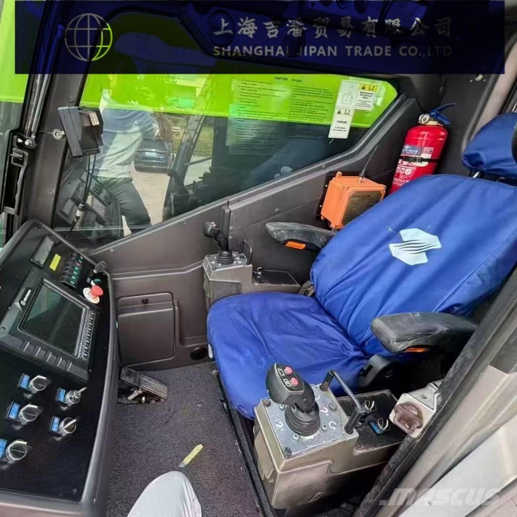 Zoomlion ZAT 2000 V7 Grues tout terrain