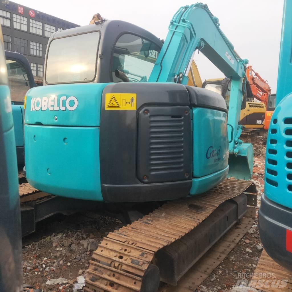 Kobelco SK 70 SR Mini pelle 7t-12t