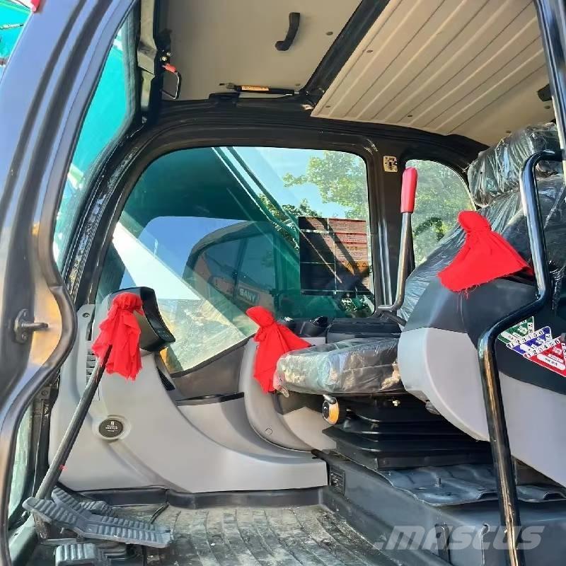 Kobelco SK 140 Pelle sur chenilles