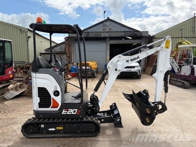 Bobcat E 20 Z Mini pelle < 7t
