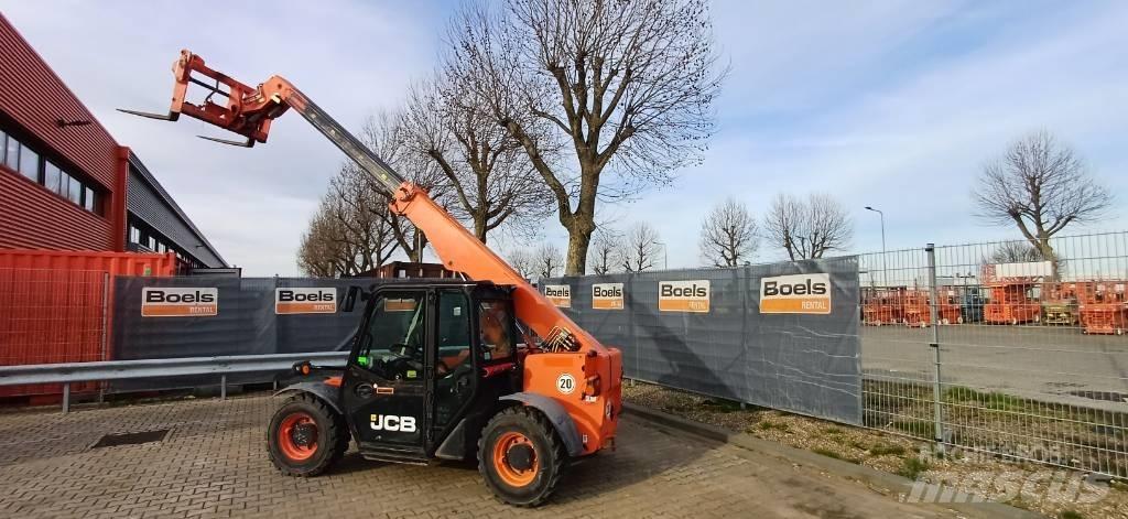 JCB 525-60 T4 F Chariot télescopique