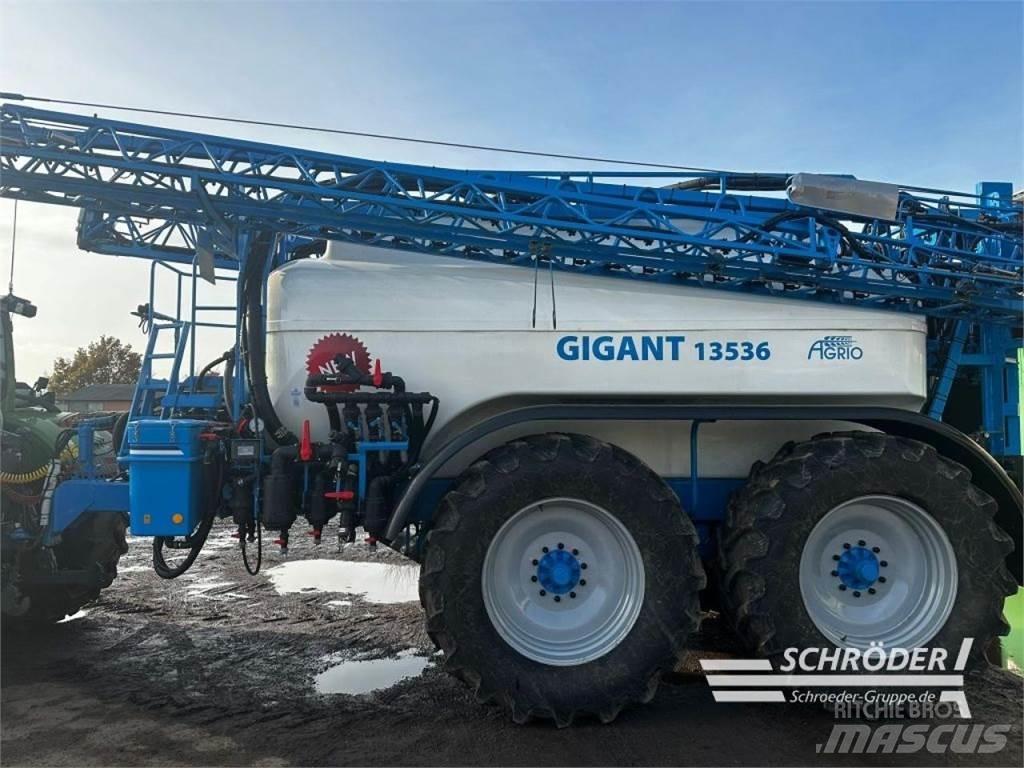 Agrio GIGANT 13500 Pulvérisateurs traînés