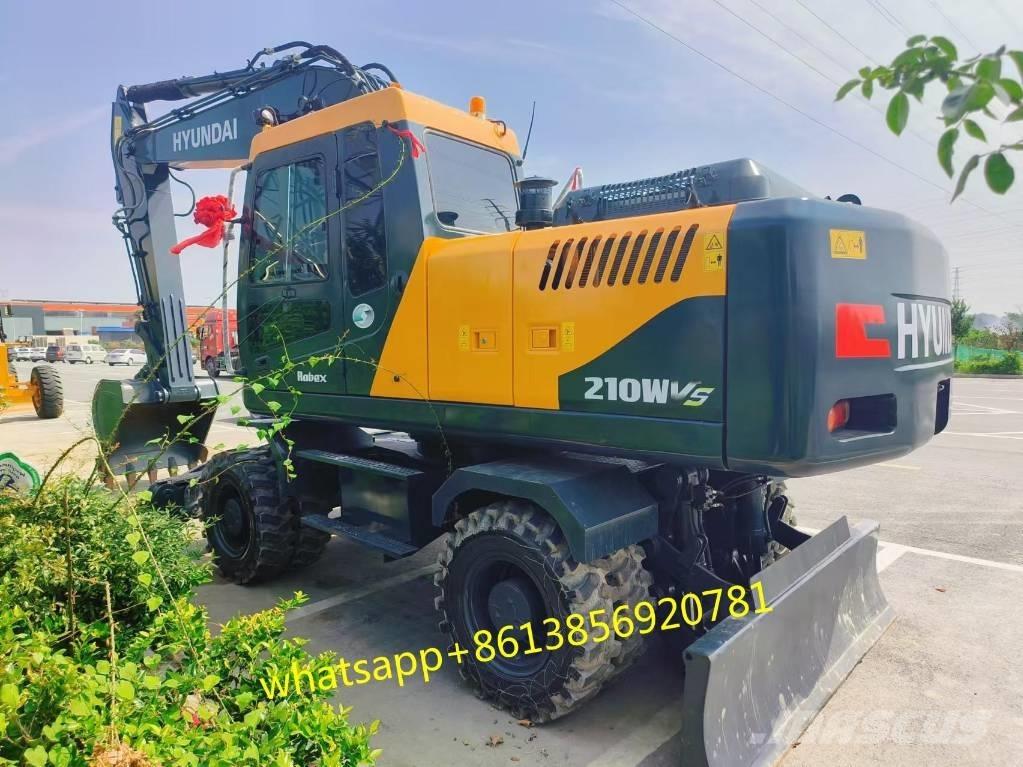 Hyundai W210-9 Pelle sur pneus